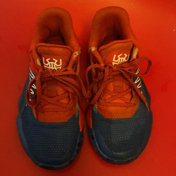 Adidas Donovan Mitchell’s “don 1”Spider-Man” edition Kids size 13 - Picture 5 of 8